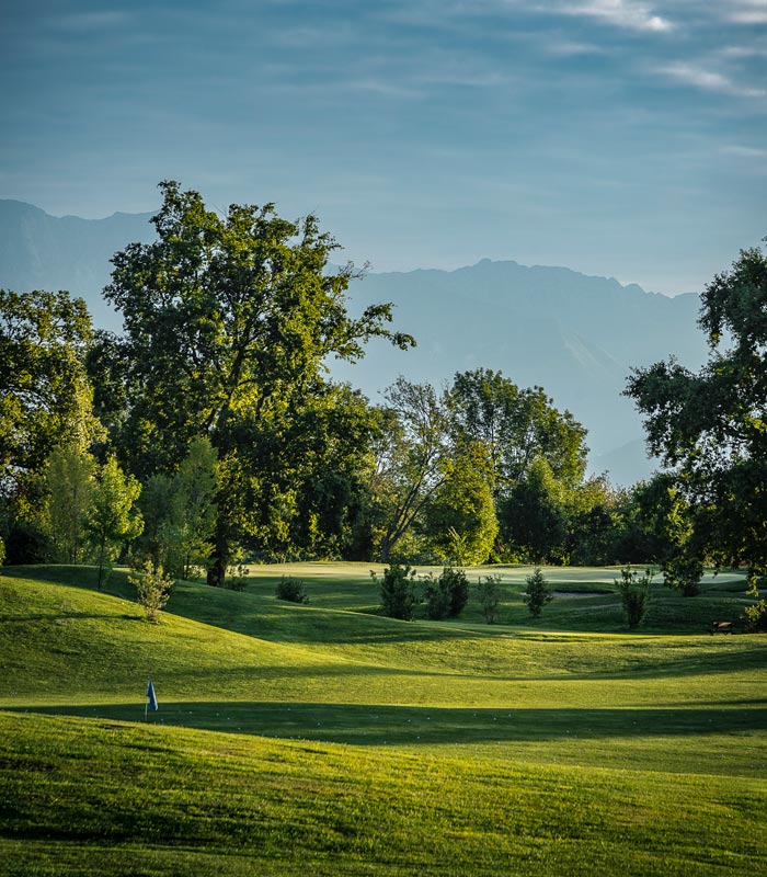 Der Golfplatz